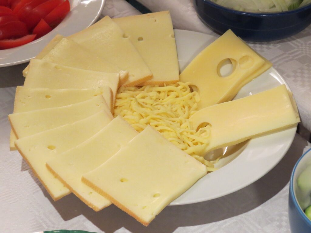 Combien de fromage à raclette par personne